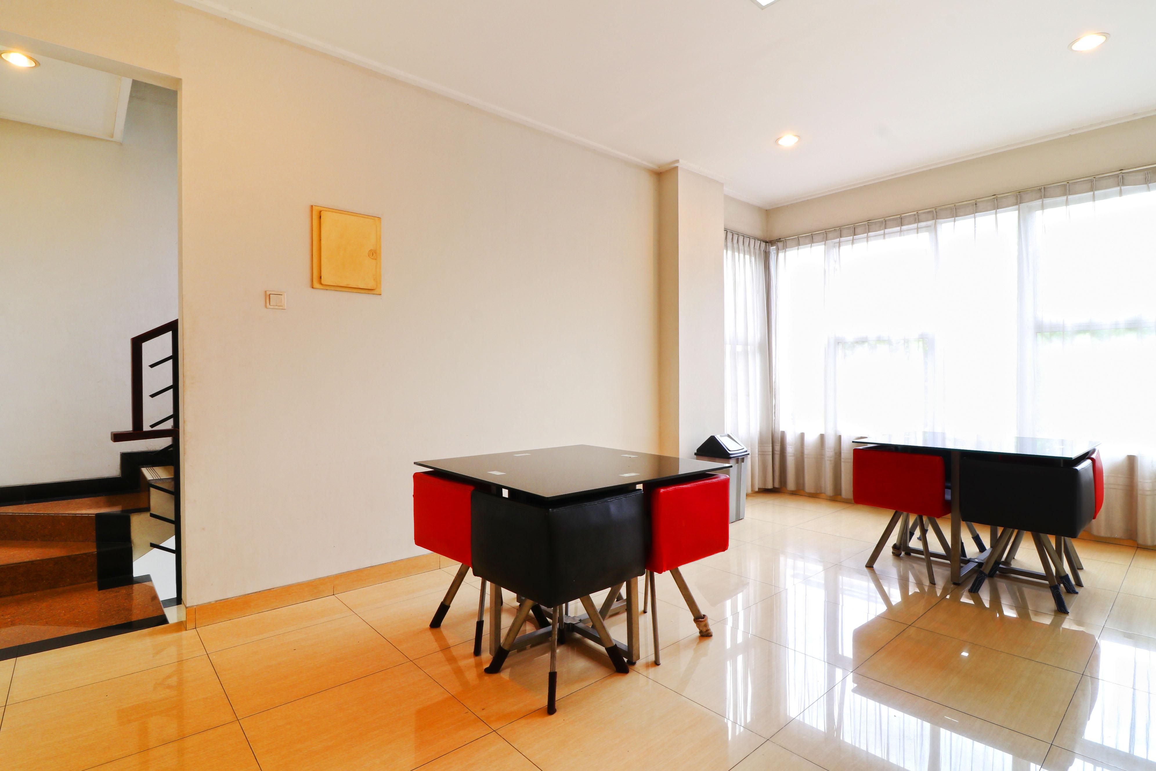Bendungan Hilir Residence Джакарта Екстериор снимка